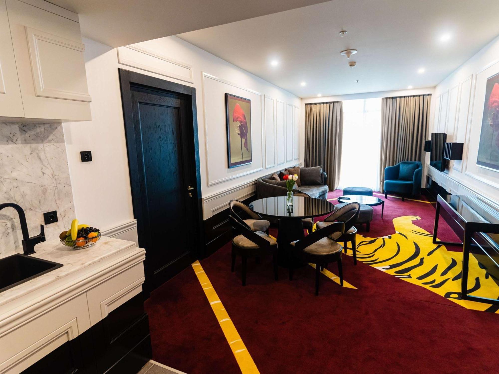 Mogan Hotel Baku Bagian luar foto